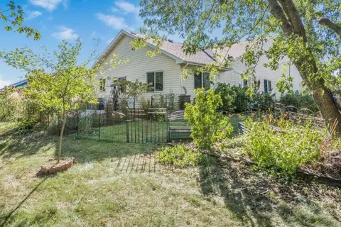 Exterior - 1047 3rd Ave NE, Milaca, MN 56353 photo 5 of 9