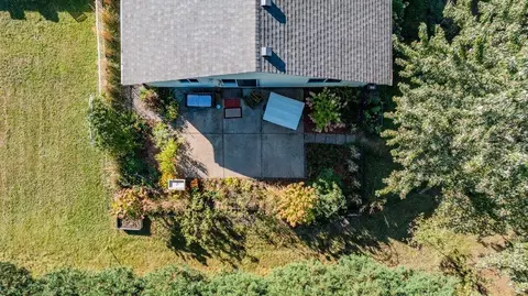 Exterior - 1047 3rd Ave NE, Milaca, MN 56353 photo 9 of 9