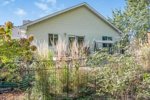Exterior - 1047 3rd Ave NE, Milaca, MN 56353 photo 6 of 9