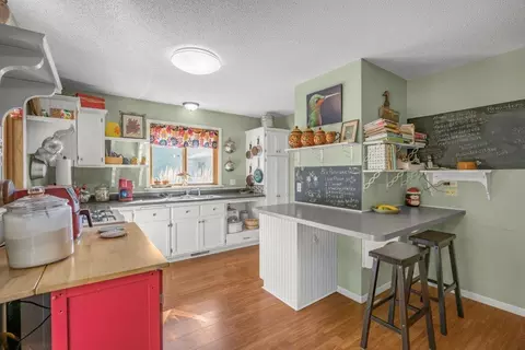 Kitchen - 1047 3rd Ave NE, Milaca, MN 56353 photo 3 of 5