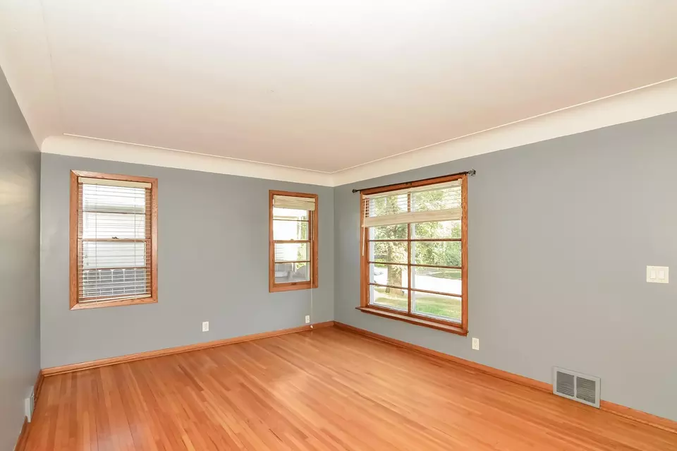 Living - 3608 31st Ave N, Robbinsdale, MN 55422 photo 1 of 2