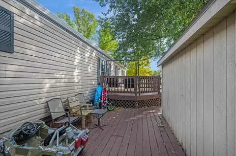 Exterior - 19 Holly Ln, Duluth, MN 55810 photo 4 of 6