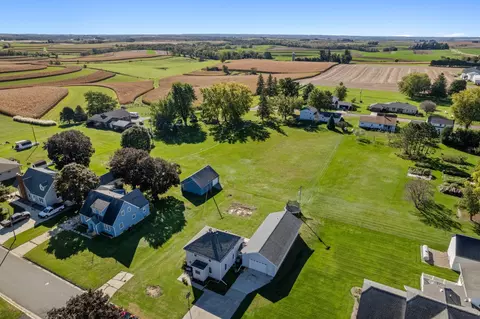 View/Area - 200 1st St SE, Eitzen, MN 55931 photo 1 of 5