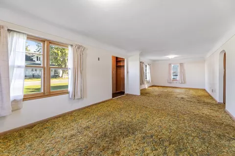 Living - 200 1st St SE, Eitzen, MN 55931 photo 2 of 2