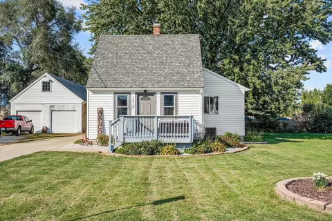 1729 Center St W, Rochester, MN 55902