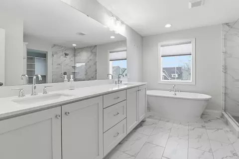 5840 Prestwick Ct, Excelsior, MN 55331 photo 19
