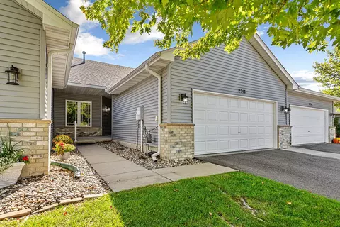 2713 Village Dr, Faribault, MN 55021 photo 3