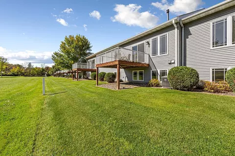 2713 Village Dr, Faribault, MN 55021 photo 40