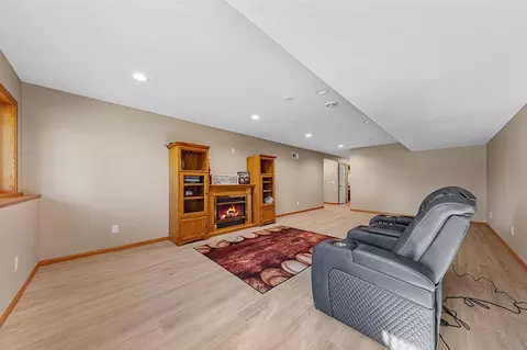 2713 Village Dr, Faribault, MN 55021 photo 37