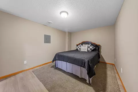 2713 Village Dr, Faribault, MN 55021 photo 39