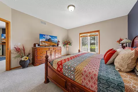 2713 Village Dr, Faribault, MN 55021 photo 30