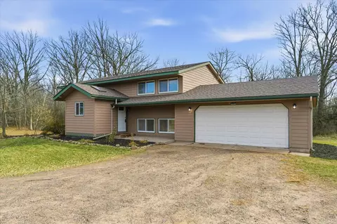 9233 140th St, Milaca, MN 56353 photo 3