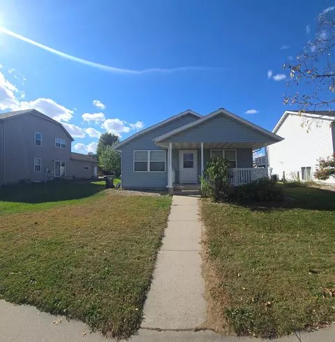 2109 Stark St, Saint Peter, MN 56082