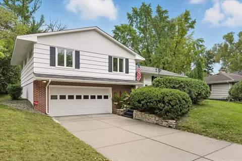 2311 Gettysburg Ave S, Saint Louis Park, MN 55426