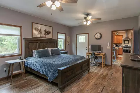 Bedroom - 18227 Doe Trl, Brainerd, MN 56401 photo 2 of 6