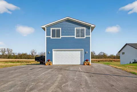 831 3rd St, Wanamingo, MN 55983 photo 3