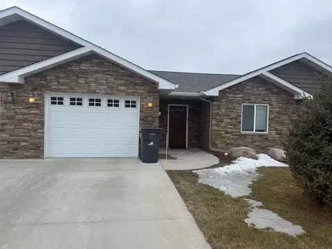 1615 30th St NW #29, Bemidji, MN 56601