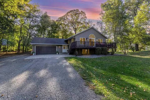 4161 Raven St, New Prague, MN 56071