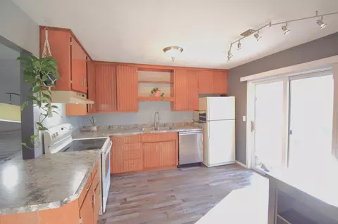 Other - 825 S Olson Ave #F, Appleton, WI 54914 photo 4 of 9