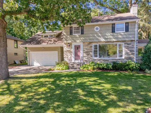 5720 Xerxes Ave S, Edina, MN 55410