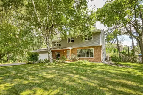 4486 Wood Duck Dr, Vadnais Heights, MN 55127