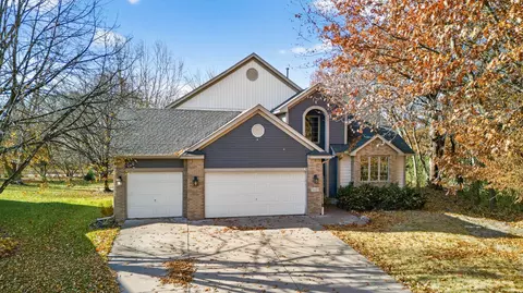 11139 Blazingstar Ct, Champlin, MN 55316