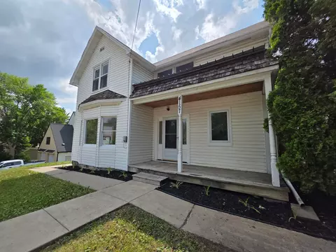 4157 Main St, Saint Bonifacius, MN 55375