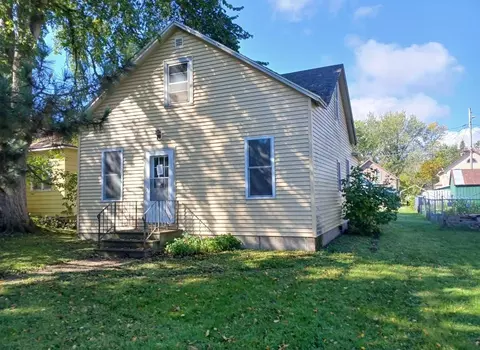 105 Sadie St, Marble, MN 55764