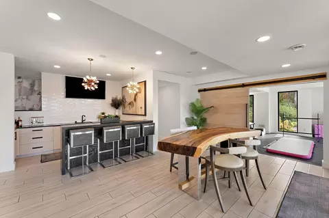 Dining - 3655 Northome Rd, Wayzata, MN 55391 photo 3 of 3