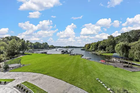 View/Area - 3655 Northome Rd, Wayzata, MN 55391 photo 2 of 2