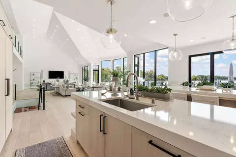Kitchen - 3655 Northome Rd, Wayzata, MN 55391 photo 4 of 6