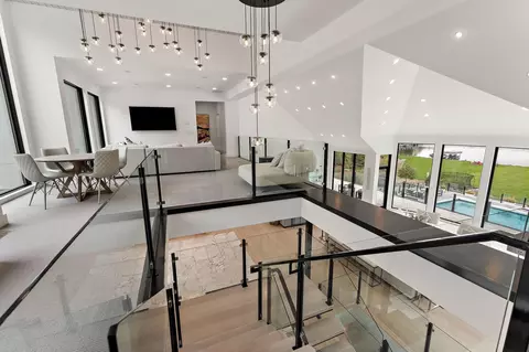 Entry Way - 3655 Northome Rd, Wayzata, MN 55391 photo 1 of 2