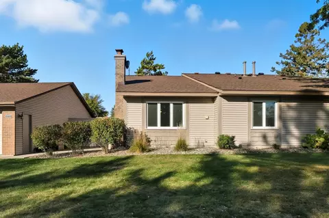 4715 Sunne Pt, Eagan, MN 55122