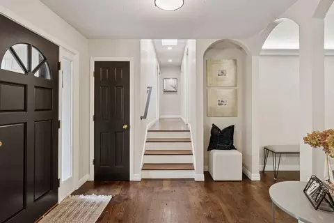 Entry Way - 4015 E Valley Rd, Deephaven, MN 55391 photo 1 of 1