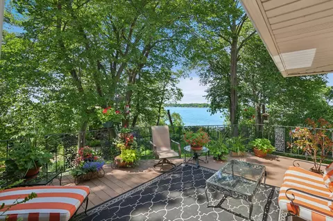 14034 Old Holt Ct, Lindstrom, MN 55045