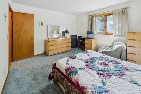 Bedroom - 47774 Xylophone Rd, Garrison, MN 56450 photo 2 of 3