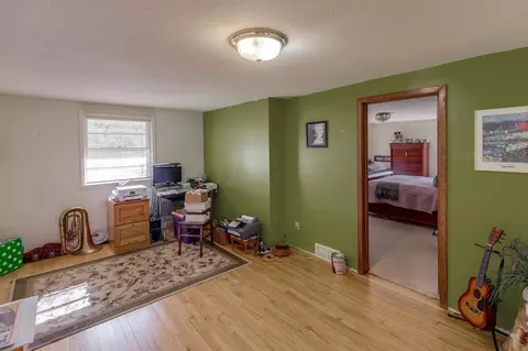 Bedroom - 9925 Saint Mathias Rd, Brainerd, MN 56401 photo 3 of 6