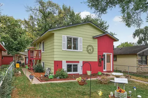 5136 James Ave N, Minneapolis, MN 55430
