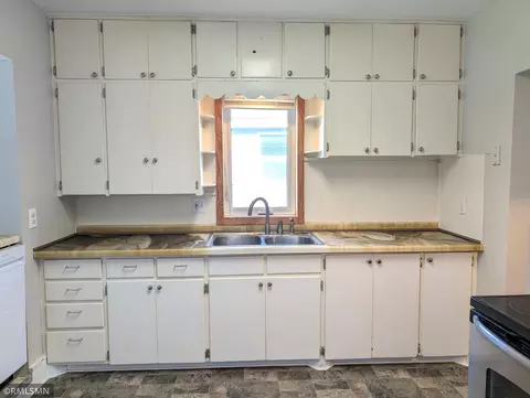 Kitchen - 222 3rd Ave NE, Eagle Bend, MN 56446 photo 2 of 6