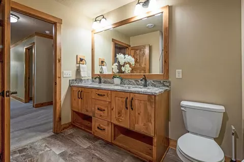 Bath - 20060 Vine St, Excelsior, MN 55331 photo 8 of 11