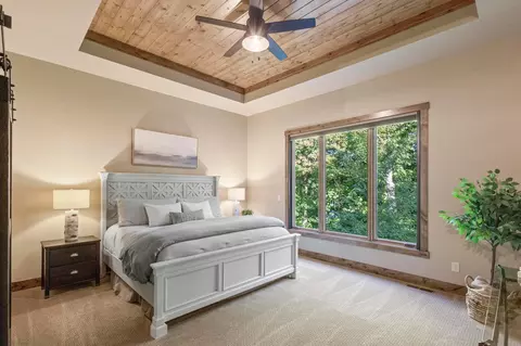 Bedroom - 20060 Vine St, Excelsior, MN 55331 photo 1 of 9