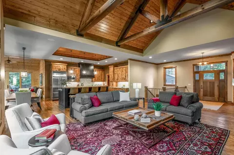 Living - 20060 Vine St, Excelsior, MN 55331 photo 3 of 6