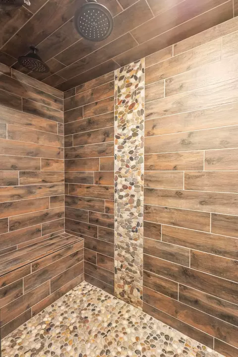 Bath - 20060 Vine St, Excelsior, MN 55331 photo 5 of 11