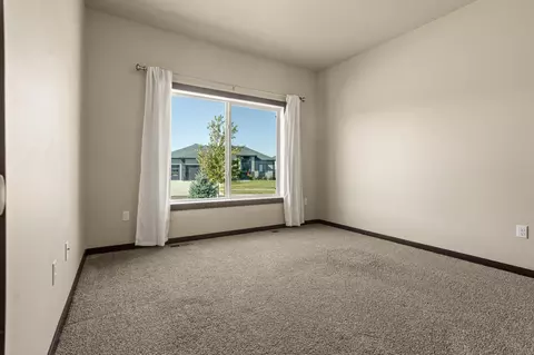 Bedroom - 3671 Crimson Loop S, Fargo, ND 58104 photo 6 of 12