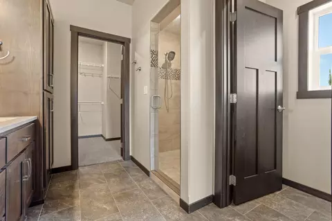 Entry Way - 3671 Crimson Loop S, Fargo, ND 58104 photo 5 of 7