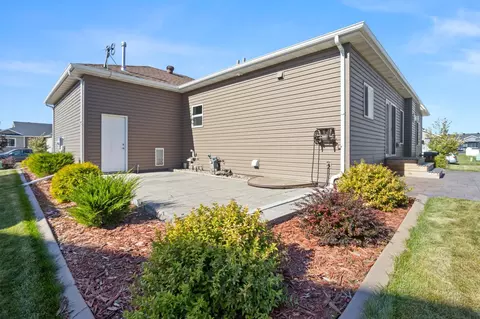 Exterior - 3671 Crimson Loop S, Fargo, ND 58104 photo 7 of 10