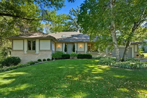 5225 Evanswood Ln, Edina, MN 55436