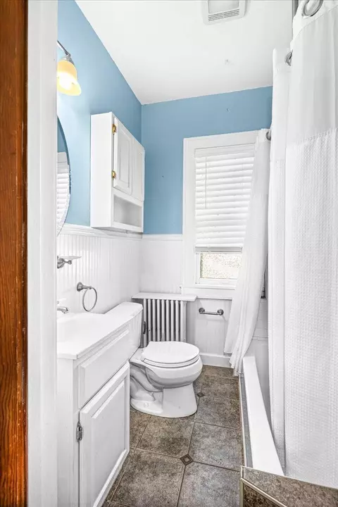 Bath - 1417 E 10th St, Duluth, MN 55805 photo 2 of 2
