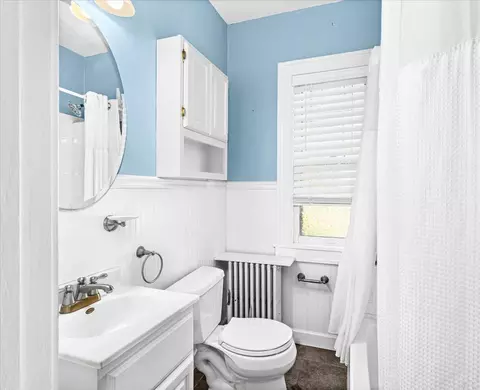 Bath - 1417 E 10th St, Duluth, MN 55805 photo 1 of 2