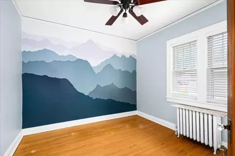 Bedroom - 1417 E 10th St, Duluth, MN 55805 photo 3 of 3